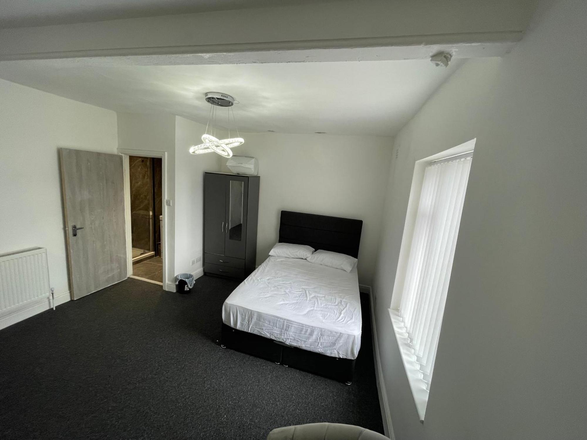 Pc Homes Room C Hyde Εξωτερικό φωτογραφία